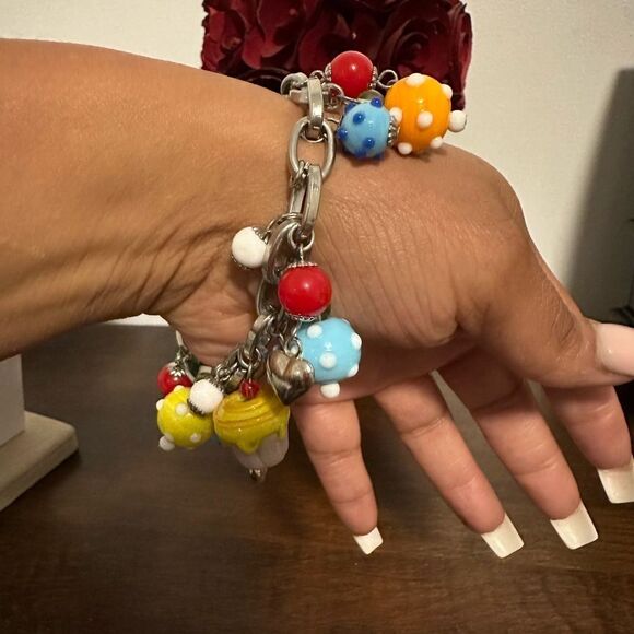 Gorgeous multicolored charm glass bracelet , with cupcakes, and mushrooms beads - Picture 4 of 5